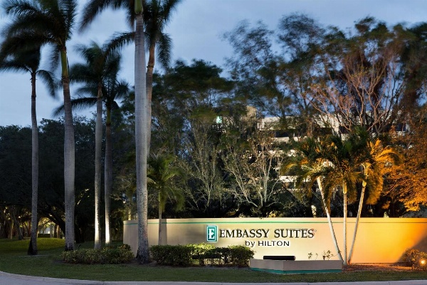 Embassy Suites Boca Raton image 3